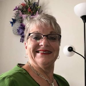 Meet your Posher, Joan